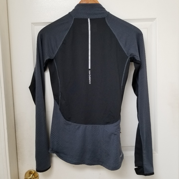 New Balance 1/2 zip running top - Picture 5 of 9